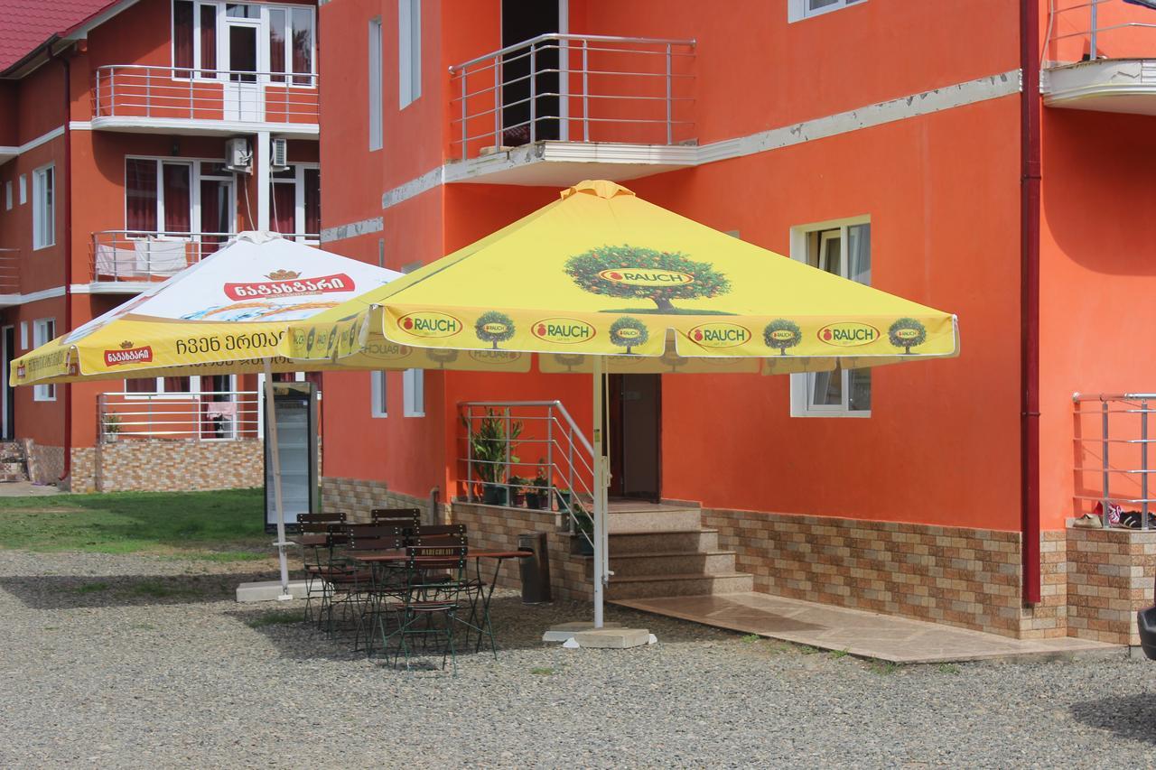 Giomari Hotel Ureki Ngoại thất bức ảnh