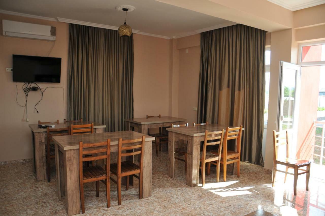 Giomari Hotel Ureki Ngoại thất bức ảnh