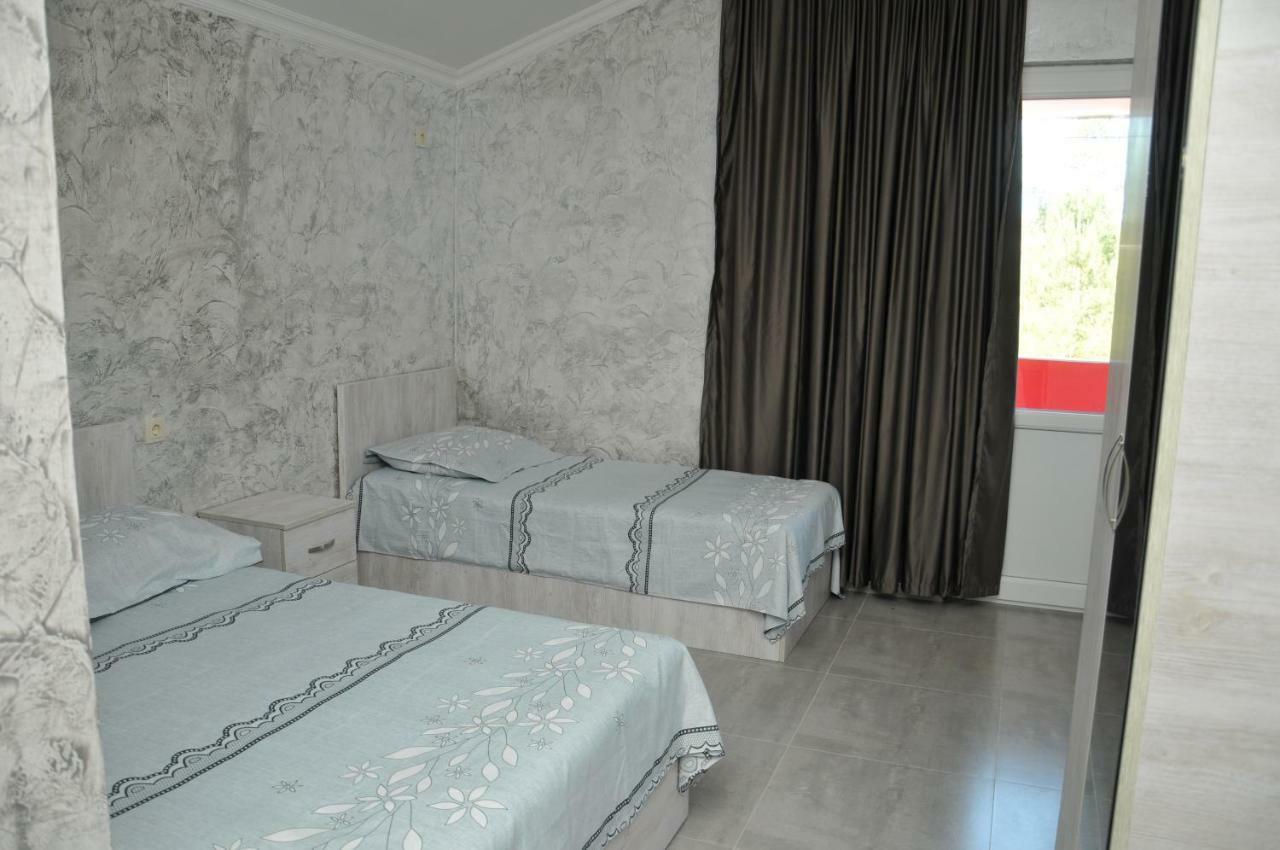 Giomari Hotel Ureki Ngoại thất bức ảnh